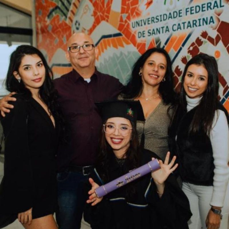 Minha familia, minha inspiração, minha melhor equipe. Minha familia, minha inspiração, minha melhor equipe.